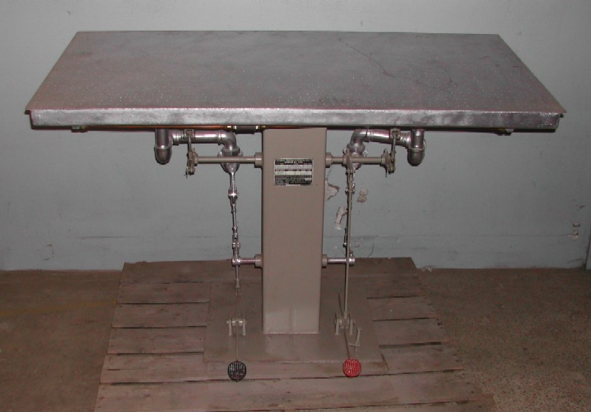 New Yorker Steam Finishing Table